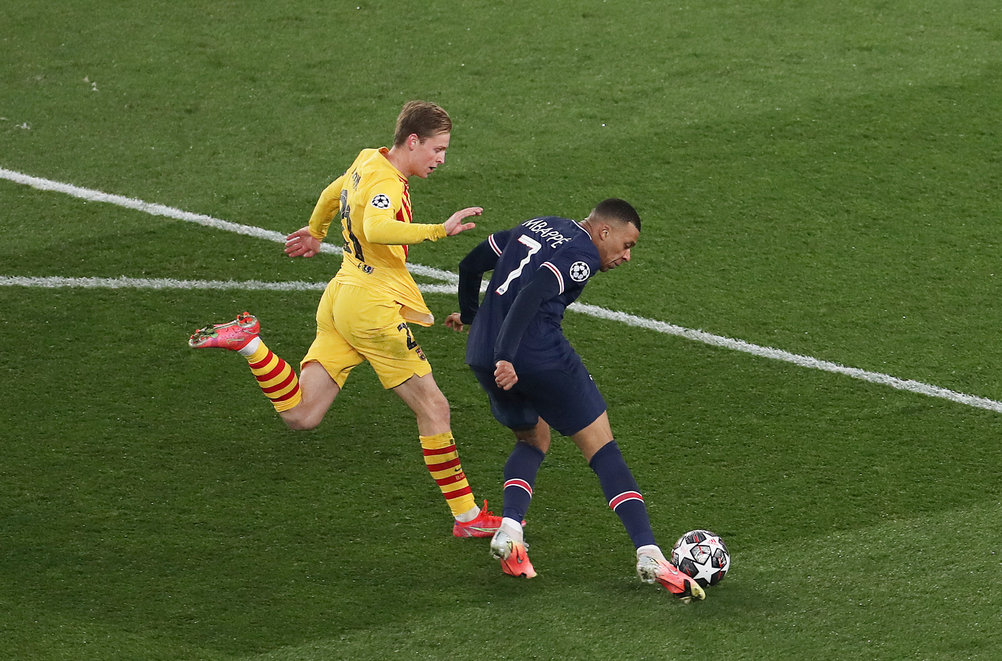 AI这次又“抢”了谁的饭碗？直播间里的数字人